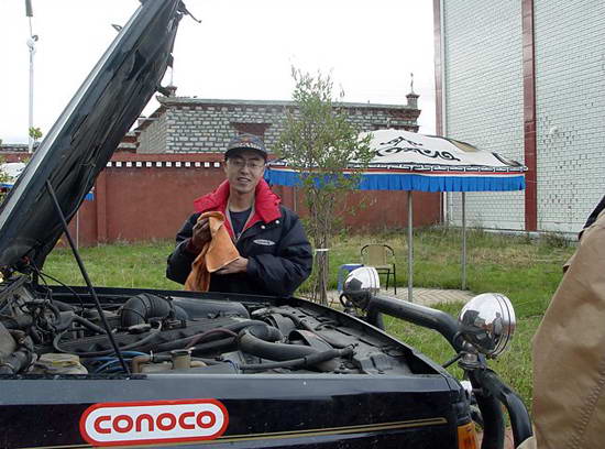 天冷爱车也怕“动” 冬季车不启动怎办