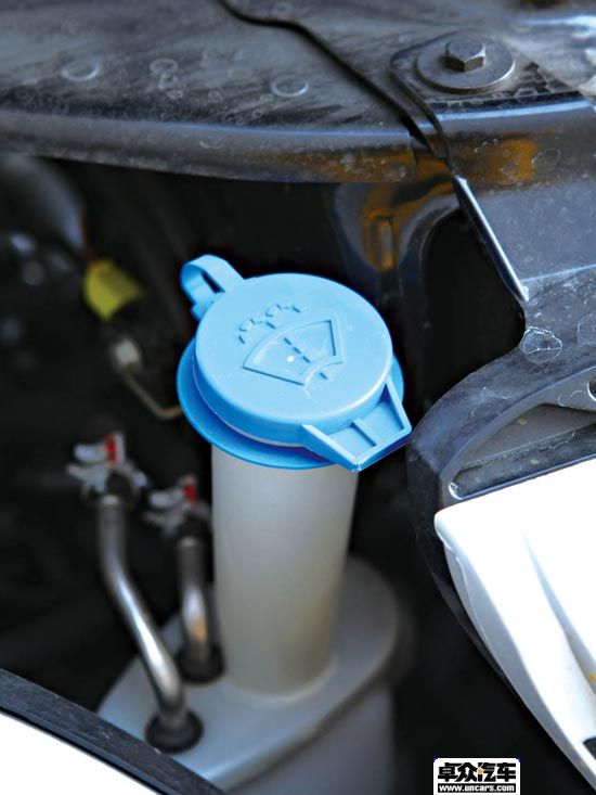 寒冬至 保养先——自己动手体贴爱车过冬 卓众汽车网