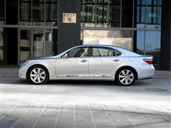 汽车之家 雷克萨斯 雷克萨斯ls 600hl 尊贵加长版