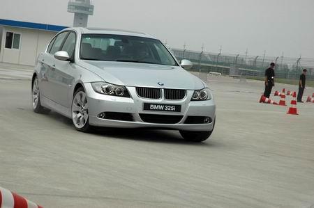 详解汽车安全配置 - 爱车的小羊 - 最爱是车