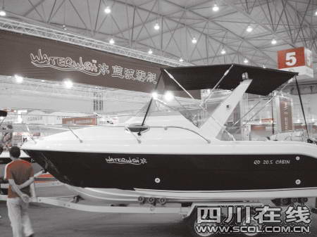 青岛豪华游艇也转内销开来成都卖出35万