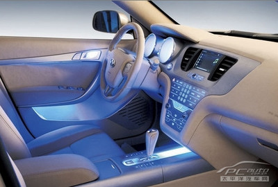 新能源汽车的小强爬行记 新能源汽车的小强爬行记