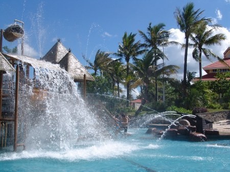 盘点国内12个最热门的温泉旅游线路(3)