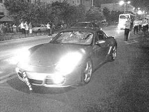 江苏富二代醉驾保时捷撞死行人获刑2年(图) 