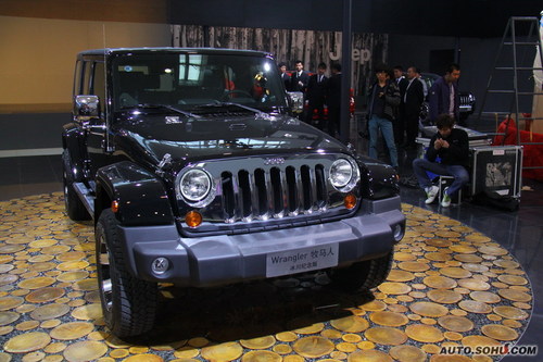 吉普 牧马人四门版 实拍 外观 图片