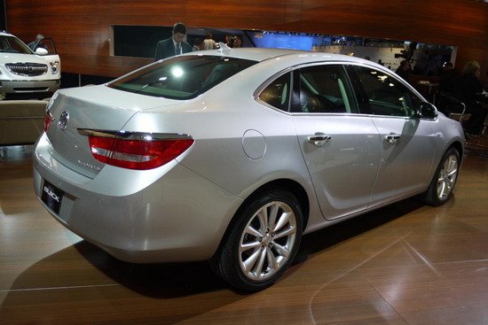 别克推2012款全新紧凑型豪华轿车VERANO